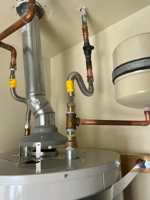 Water heater installation and plumbing repair in Wardwood Acres